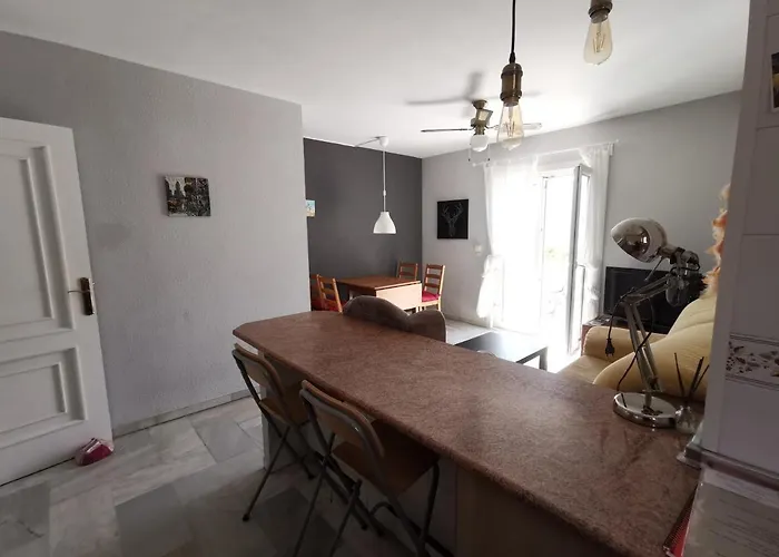 1½ Min. Walk From The Beach Mijas