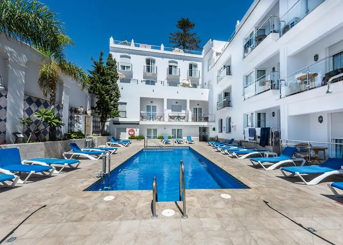 Toboso Apar - Turis Hotel Nerja