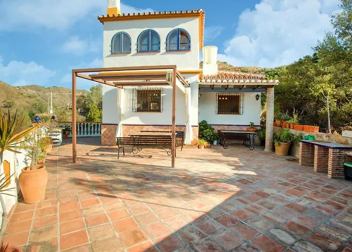 Sunny Solarium Holiday Home Málaga