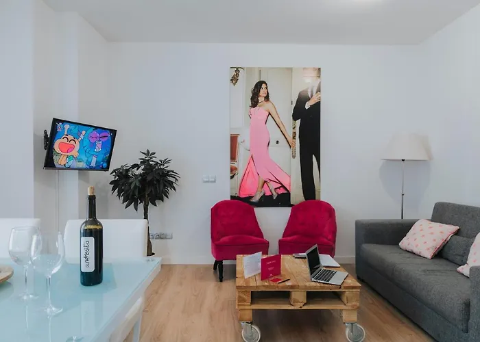 Caleta Homes - Apartamentos Pompidou Malaga