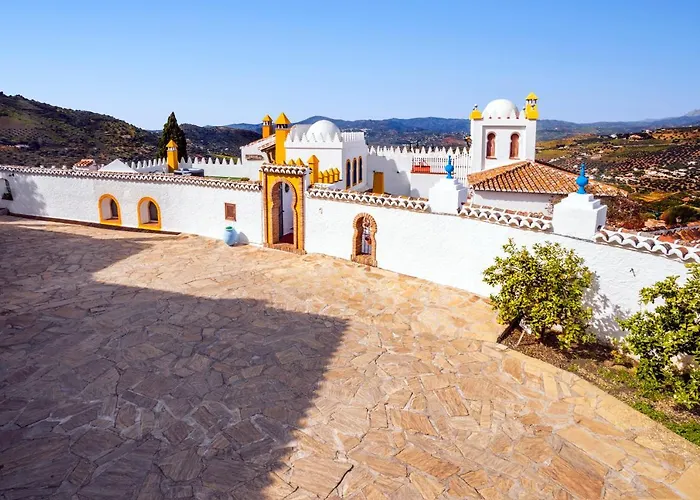 Villa Casa El Lagarillo con Piscina privada Alcaucín