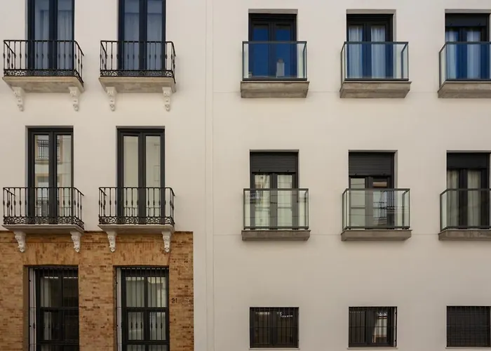 Limehome Málaga Calle Ancha del Carmen - Digital Access