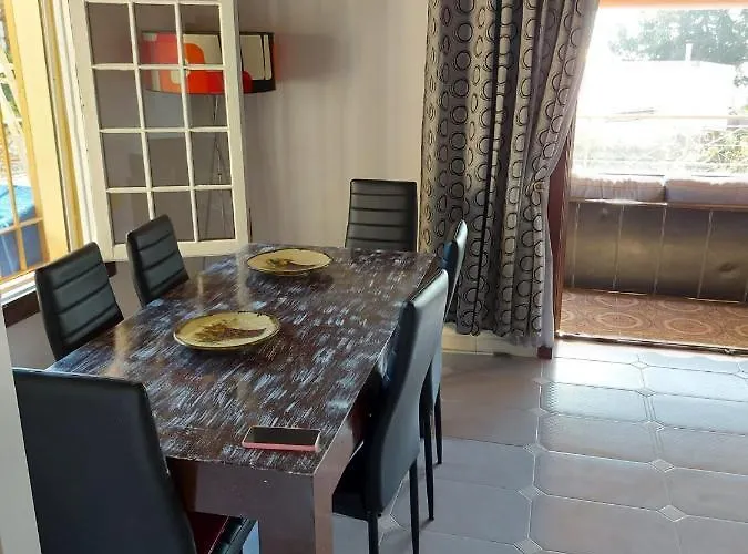 Villa Con Piscina Privada Torremolinos with Pool