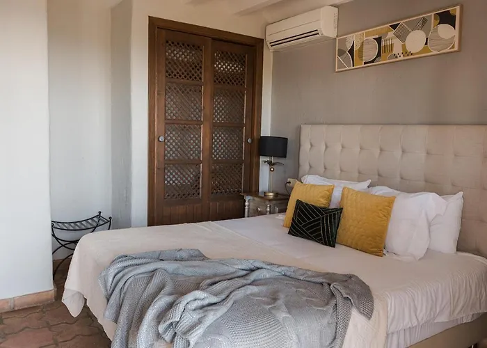 Hoteles en Frigiliana