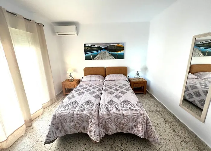 Casa Playa Torrecilla Villa Nerja