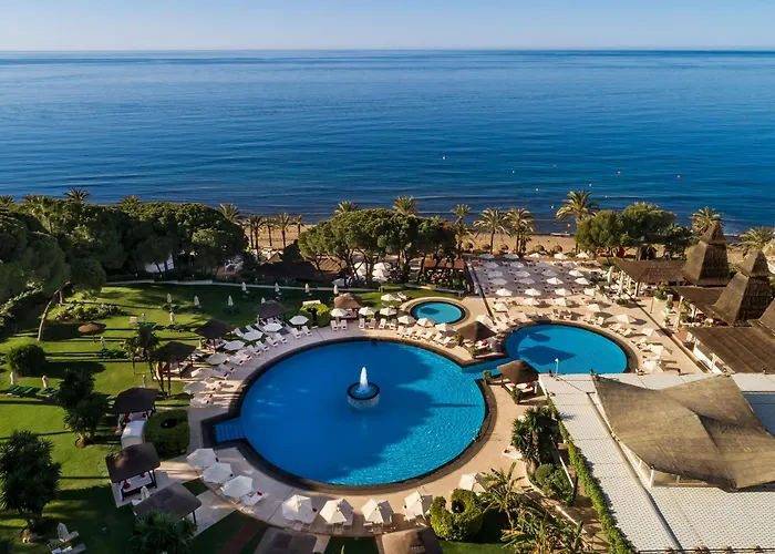 Hoteles cerca de Plaza de los Naranjos