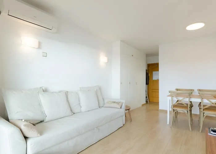 Apartment On The Top Of Fuengirola Skyline