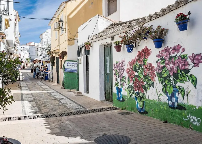 Seaclub Suites Estepona By Roomservices