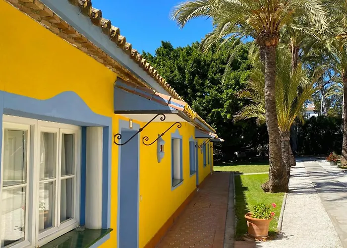 Cortijo La Saleta Banus Aparthotel Marbella