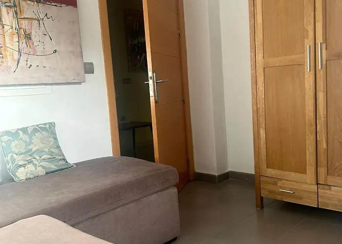 Villa Aguilas Club Guest House Málaga