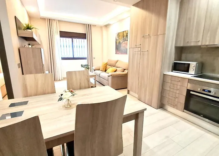 Haustierfreundliches Apartamentos Vacacionales Joctis, Bajo B Fuengirola