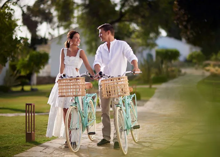 Hôtels à Marbellac