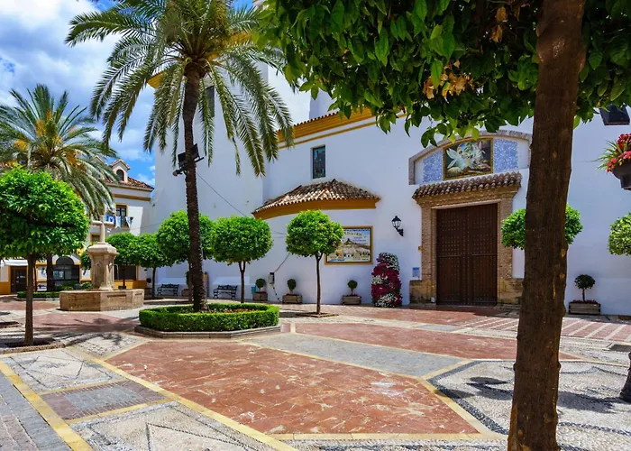 Holiday Home Las Lomas De Cabopino By Interhome Marbella