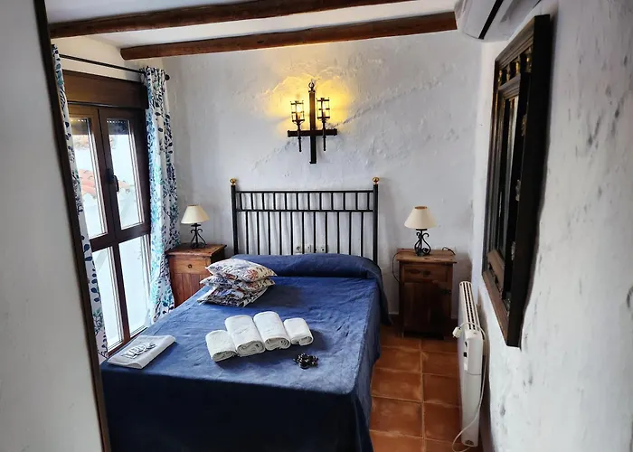 Posada La Plaza Canillas de Albaida
