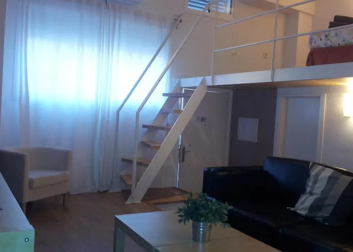 Apartamentos Clavero Malaga