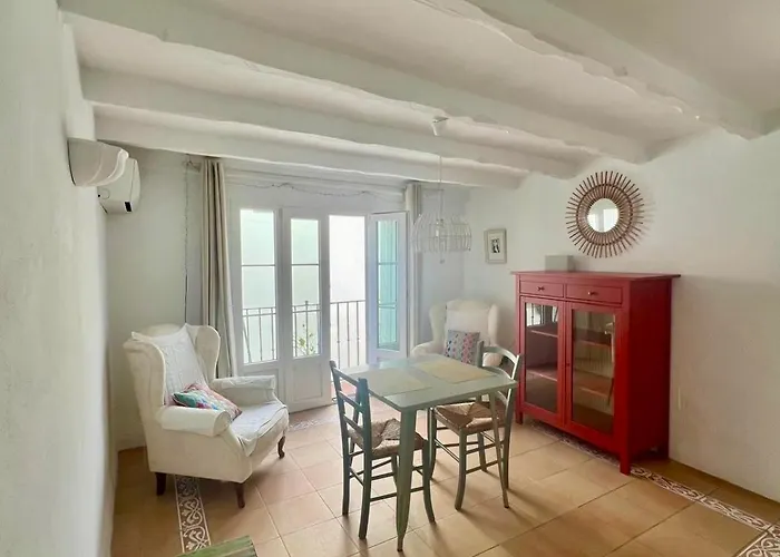 Old Town Charming Retreat With Sunny Terrace Villa Marbella