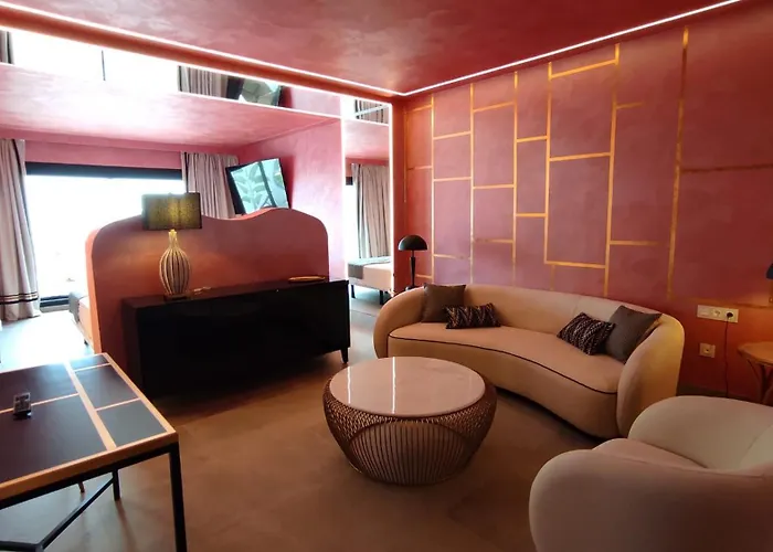 Los mejores  15 Hoteles Spa en Torremolinos para una Escapada de Relax 