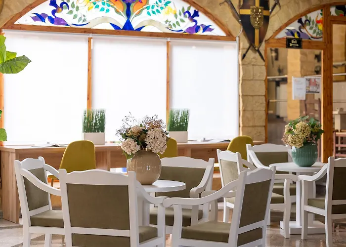 Malaga Hotels near Fort Lauderdale Hollywood Airport (FLL)