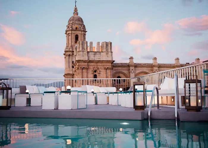Resorts in de buurt van automuseum Museo Automovilístico de Málaga