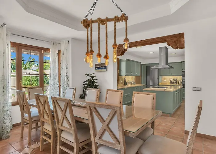 Villa Magnolia By Finest Rentals Marbella