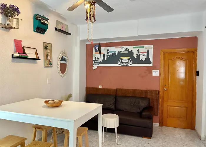 Habitacion En Calle Molino Málaga