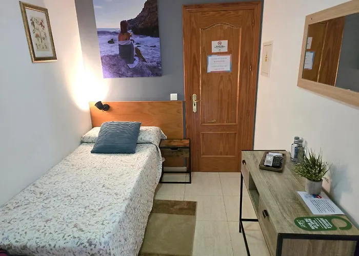 Hoteles en Benajarafe