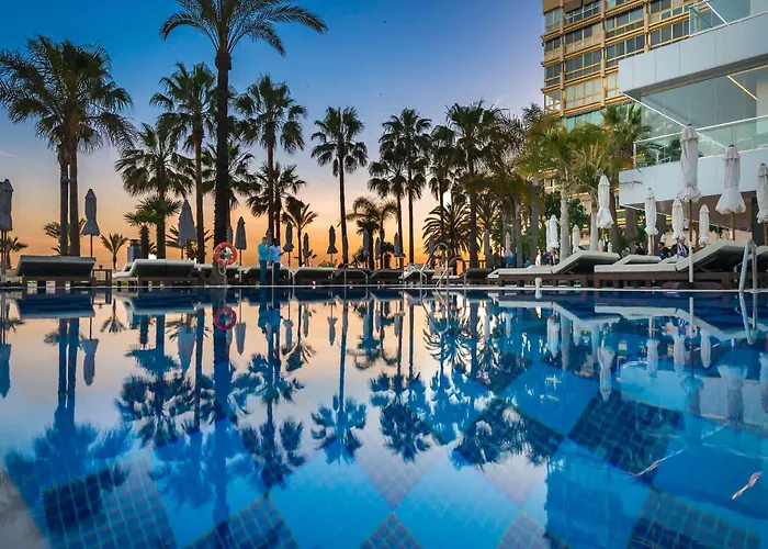 Resorts perto de Mezquita del Rey Abdelaziz