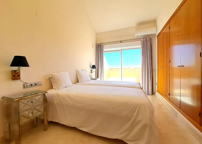 Aloha Hill Club Apartment Marbella