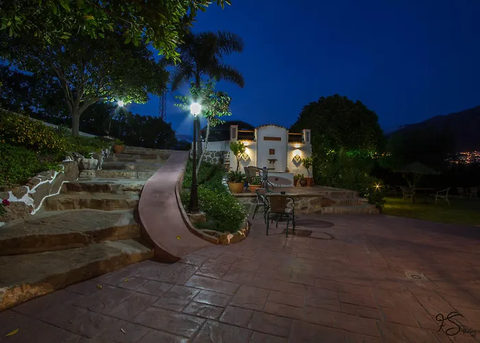 Hotel Cortijo De Salia Alcaucín