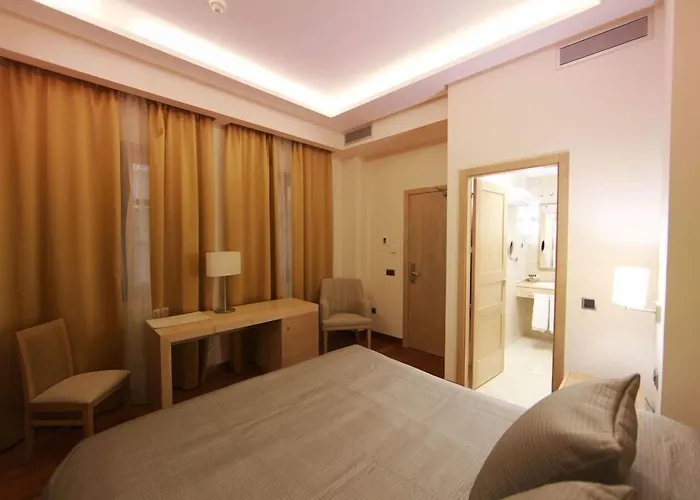 Hotel Casa Consistorial à Fuengirola - Hôtel 4 étoiles