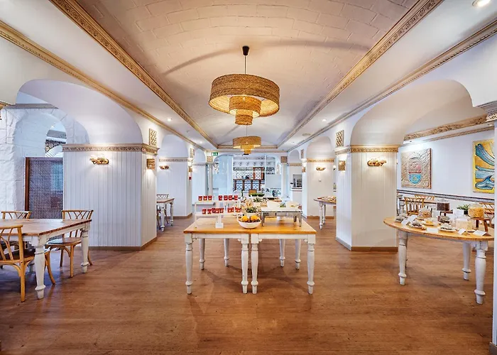 Beneste Frigiliana Hotel