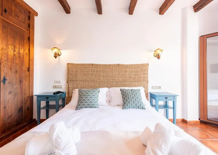 Hotels in Frigiliana