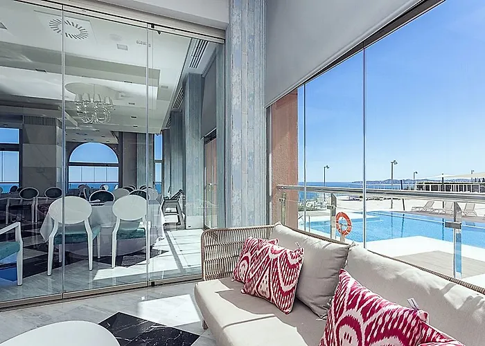 Hydros Hotel & Spa Benalmádena - un Hotel de 4 estrellas
