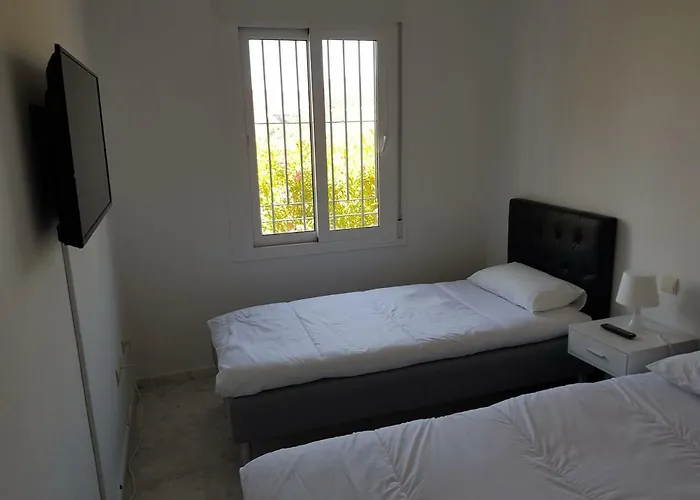 Luxury And Secluded Apartment Set In Valle Romano Estepona