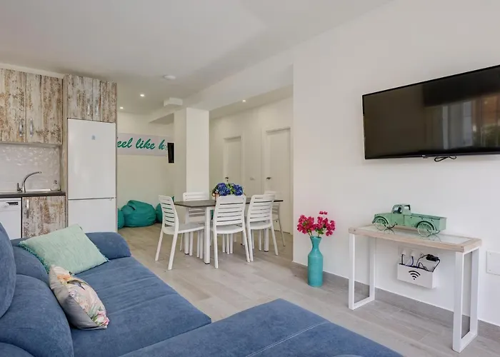 Villa Conchita By Seric,15' Walking To The Beach Torremolinos