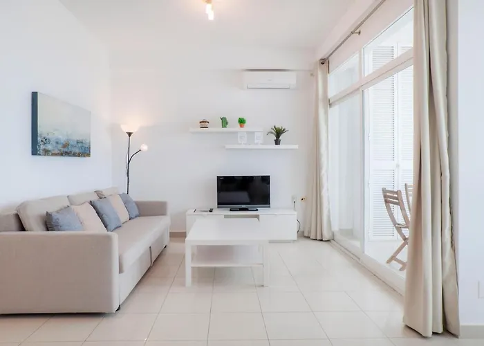 Skol Sea Views Apartments Marbellac