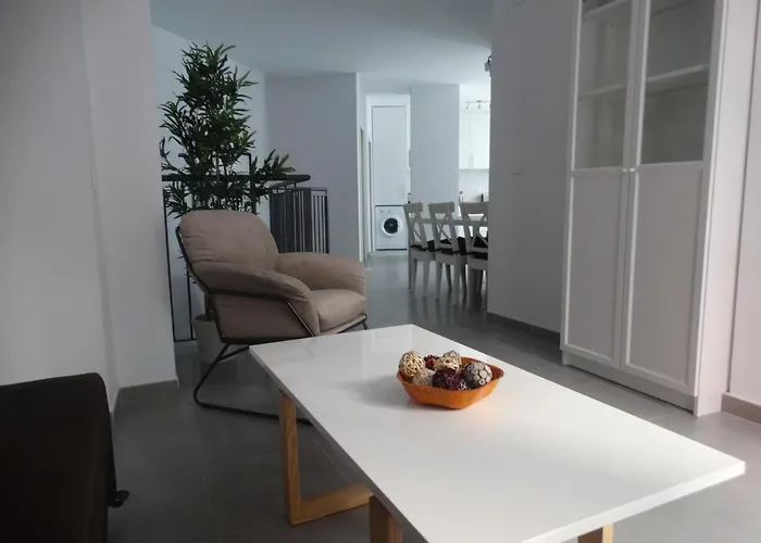 Málaga Apartamentos - Jinetes, 23